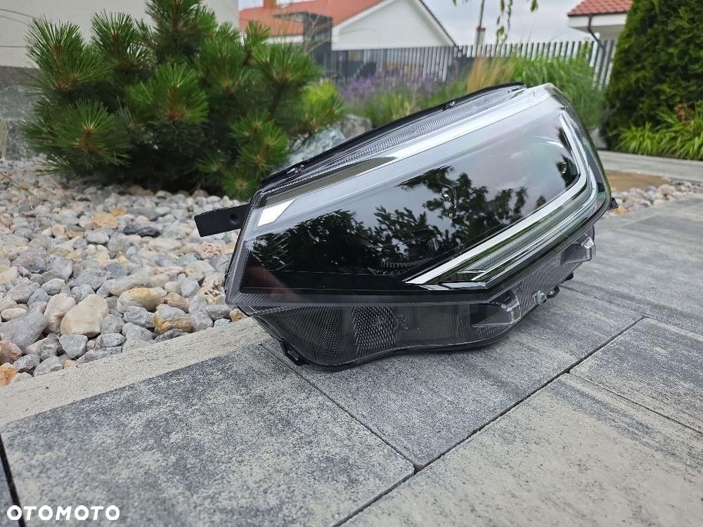 VW TAIGO 2G7 Lampa lewa przód Full Led Matrix IQ Light 2G7941035C - 3