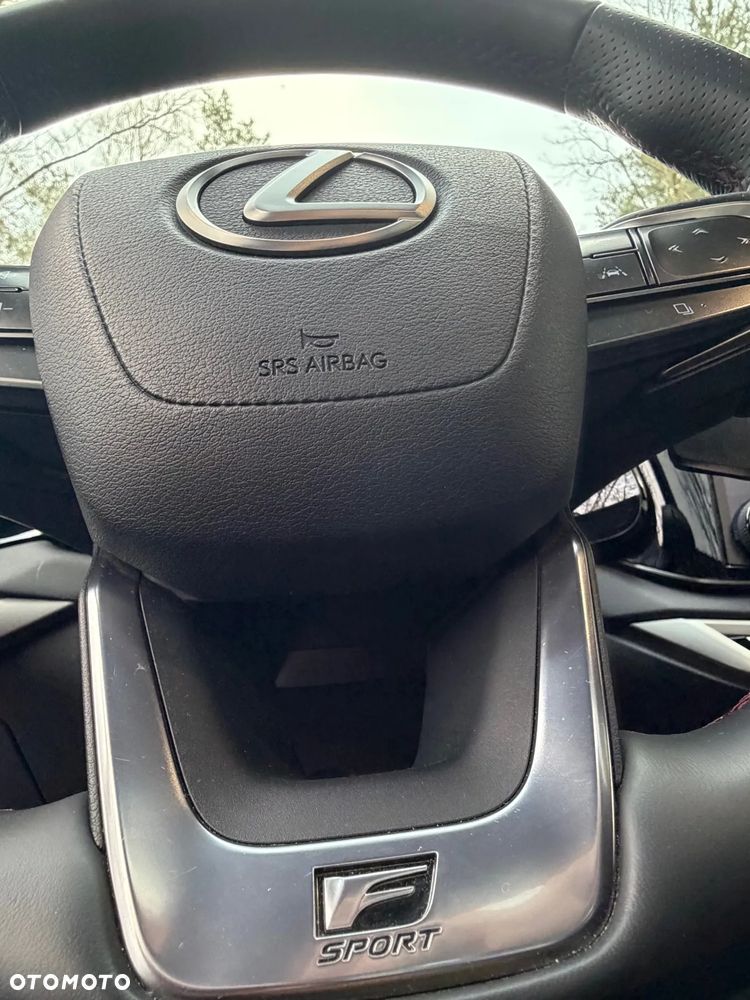 Lexus RX 500h F Sport - 40