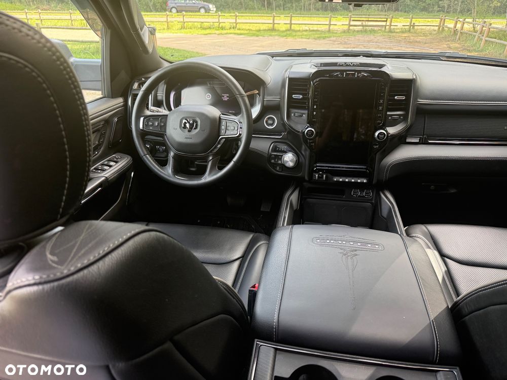 Dodge RAM 5.7 4x4 - 29