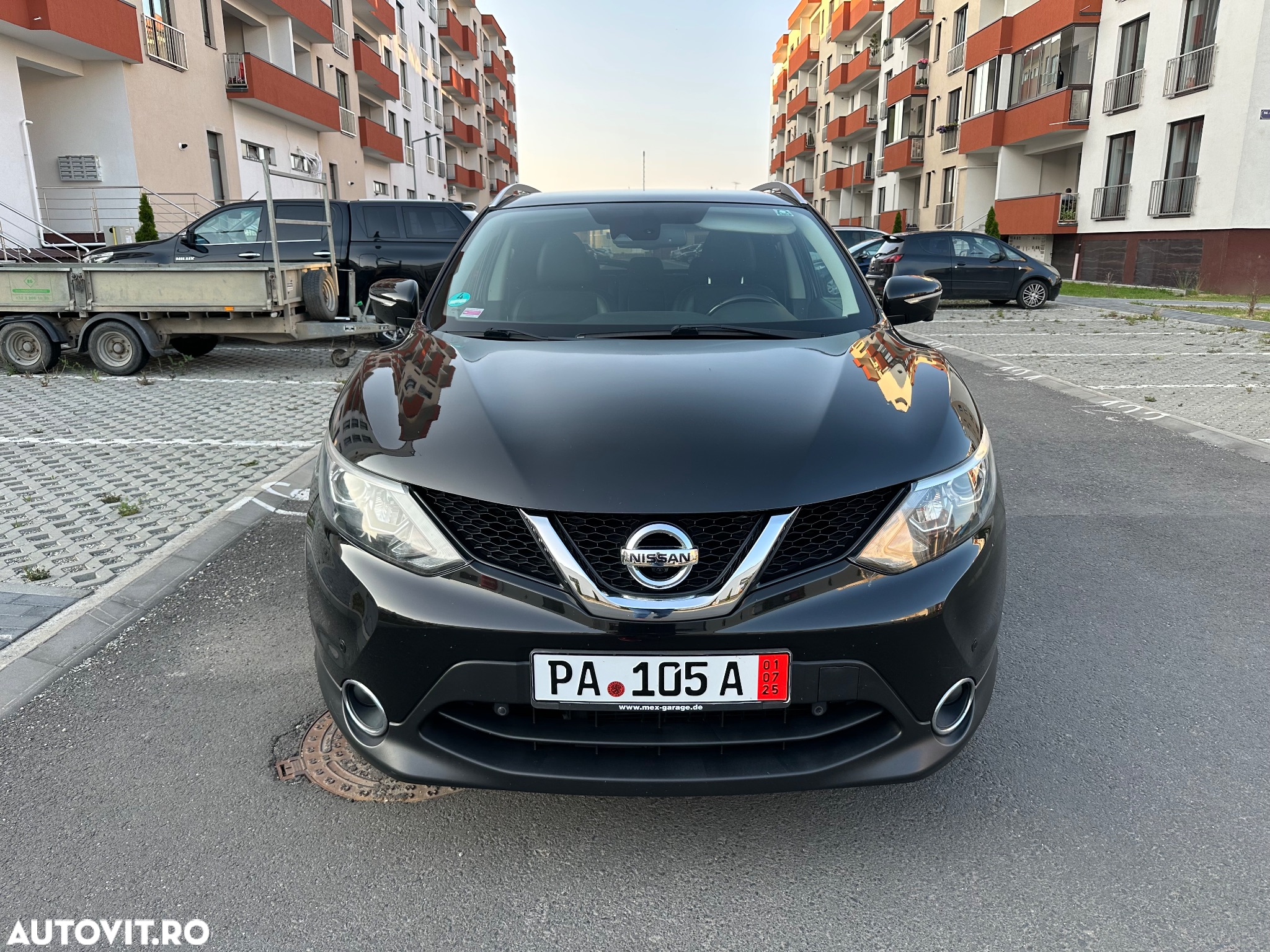 Nissan Qashqai 1.6 DCI 4 x 4 DPF Start/Stop tekna - 2