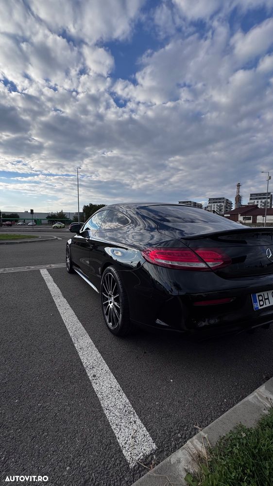 Mercedes-Benz C 220 d Coupe 9G-TRONIC AMG Line - 10
