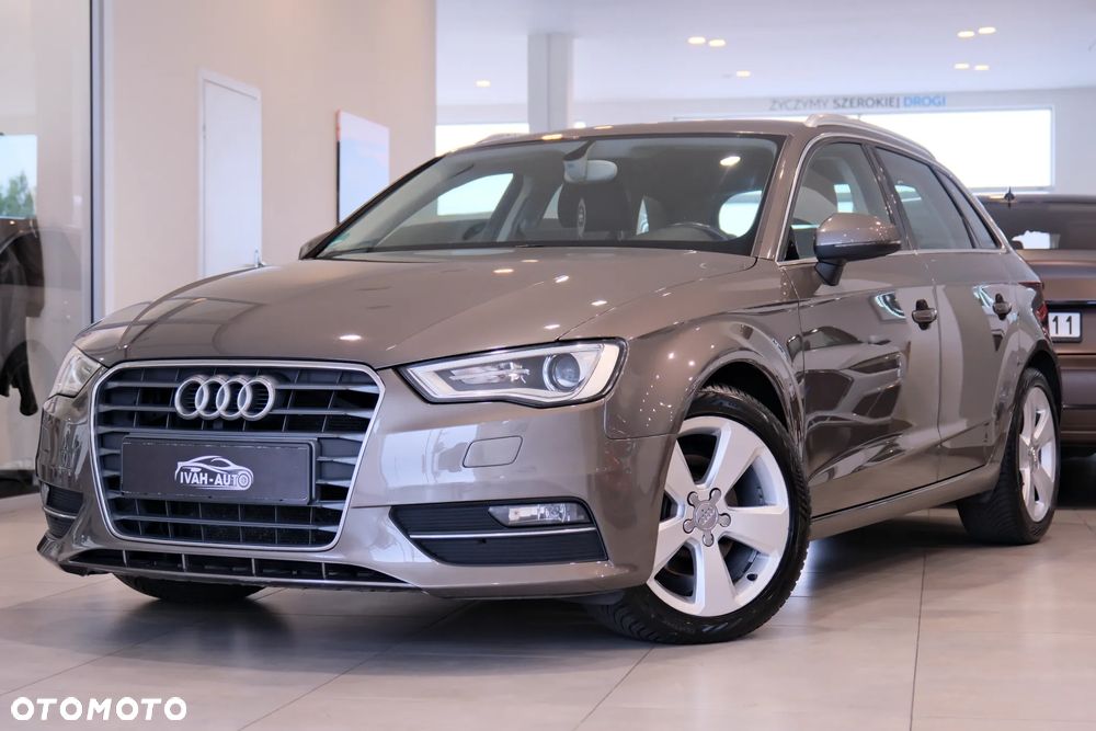 Audi A3 Sportback 1.6 TDI S tronic Ambiente - 20