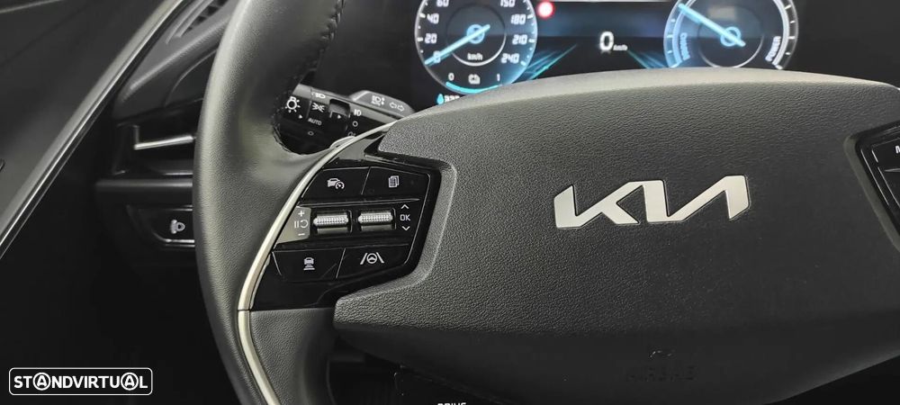 Kia Niro EV 64kWh Tech - 29