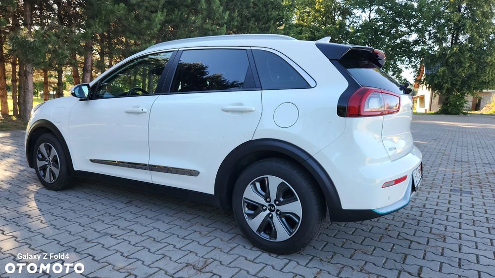 Kia Niro 1.6 GDI Plug-in Hybrid L - 6