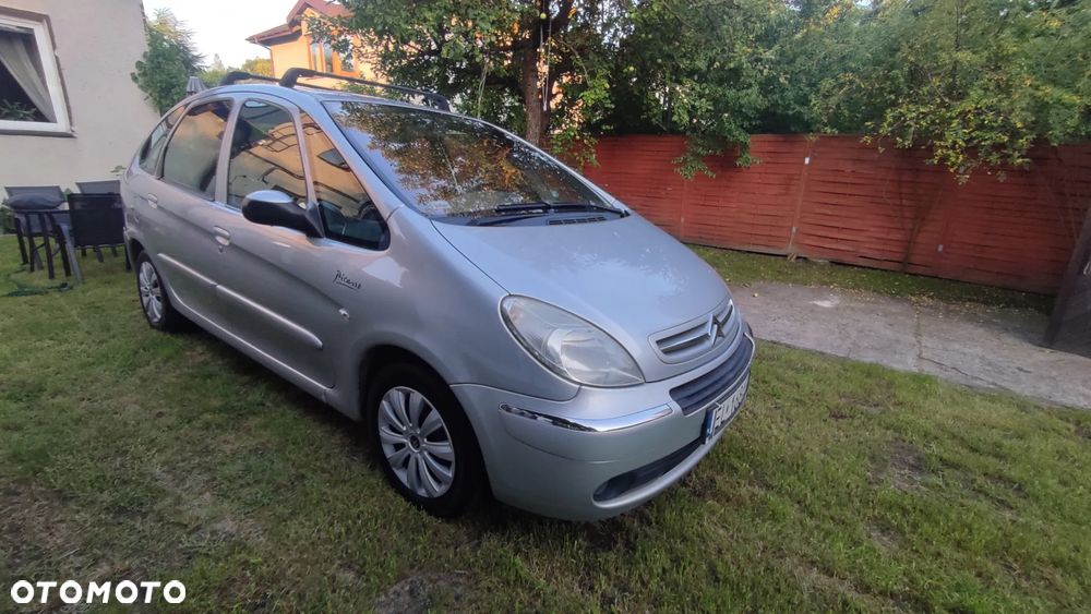 Citroën Xsara Picasso 1.6i 16V SX - 2