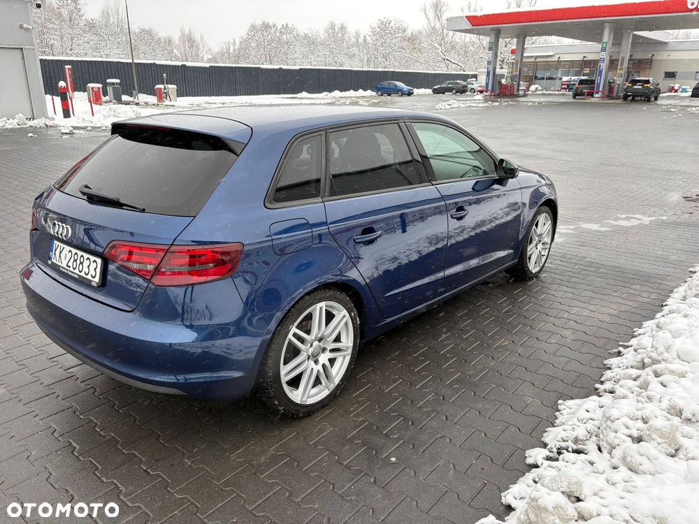 Audi A3 Sportback 2.0 TDI Ambition - 17
