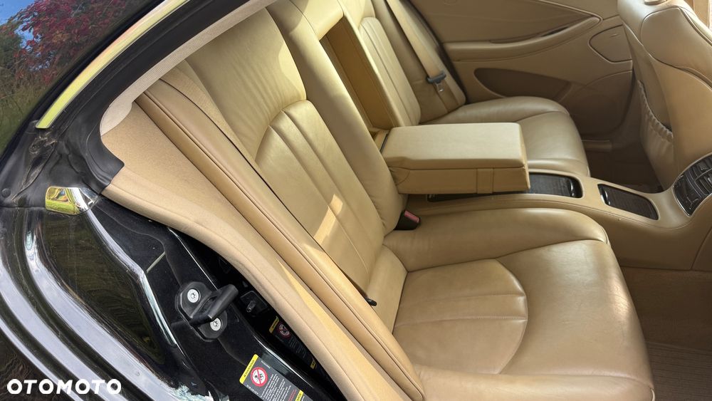 Mercedes-Benz CLS 350 CGI - 17