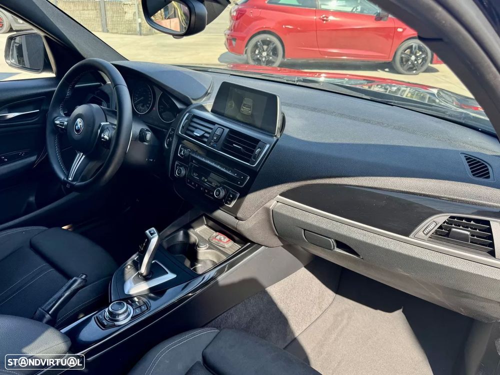 BMW 116 d Aut. Sport Line - 7
