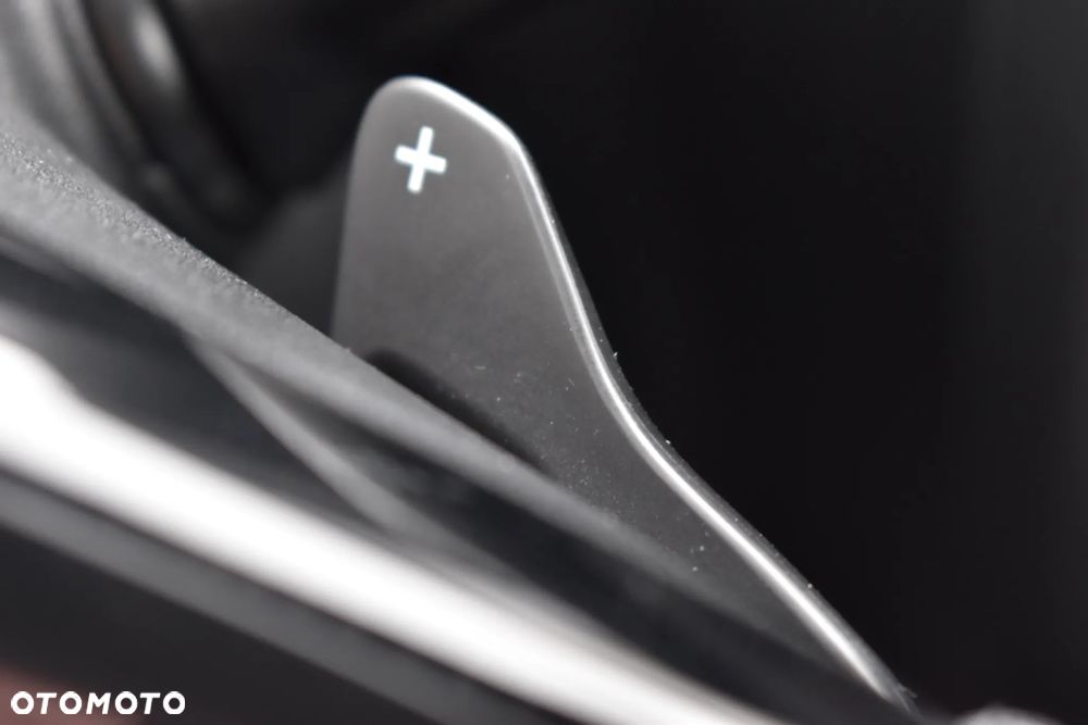 Toyota Aygo x.shift x-play connect - 29