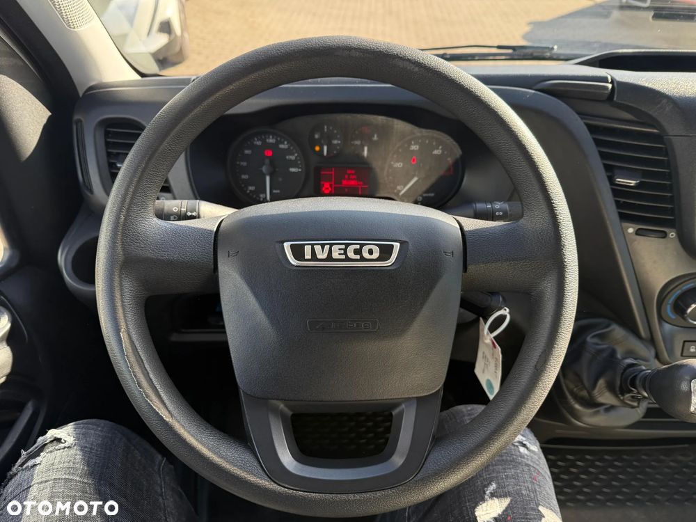 Iveco DAILY 35S12V 2,3 352 H2 - 10