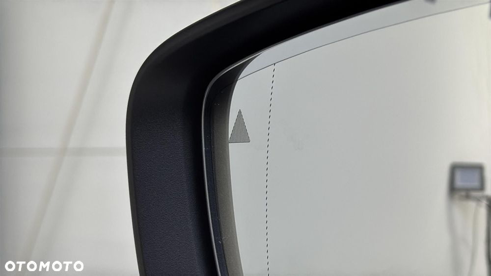 BMW Seria 5 520d xDrive - 34