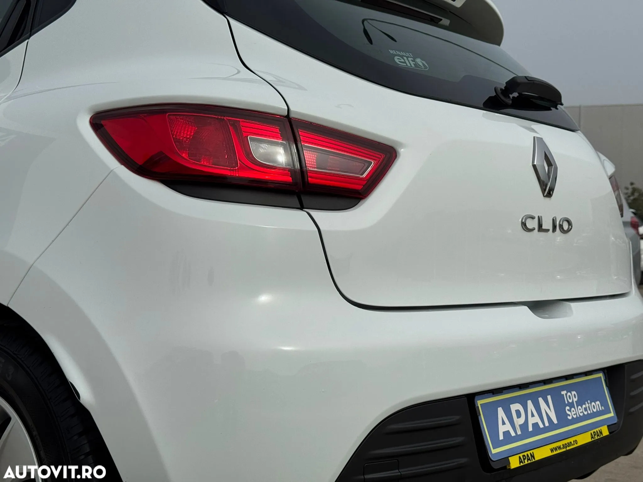 Renault Clio IV dCi Energy Life - 7