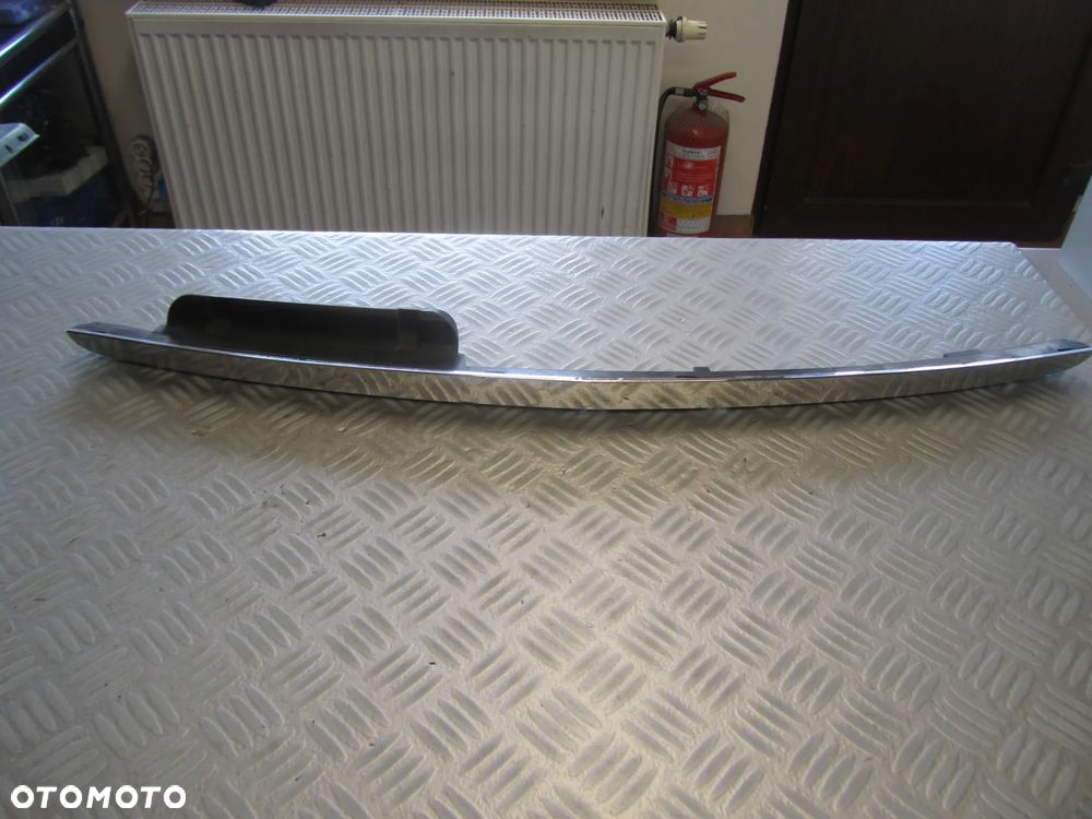 listwa 1698800383 - 2