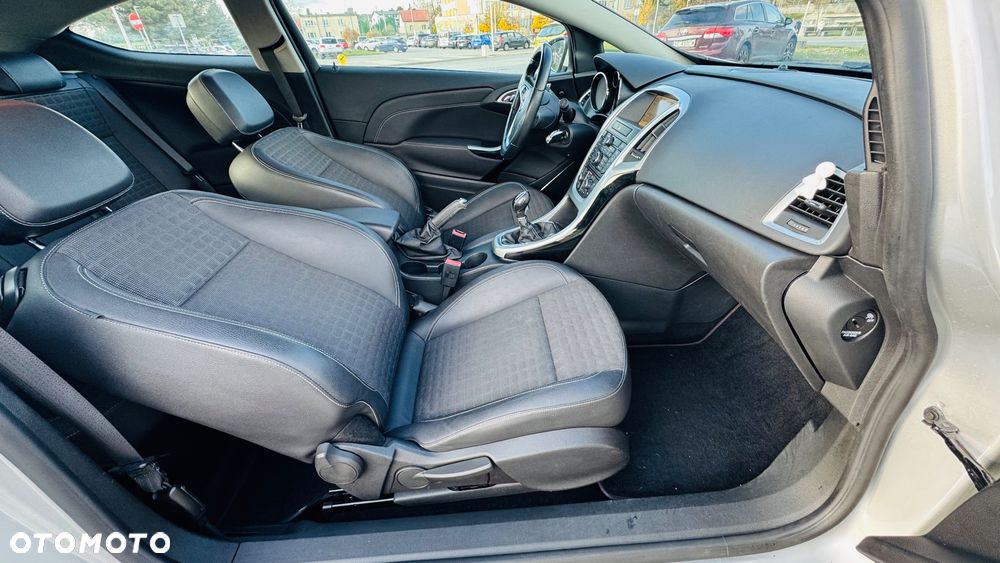 Opel Astra - 14
