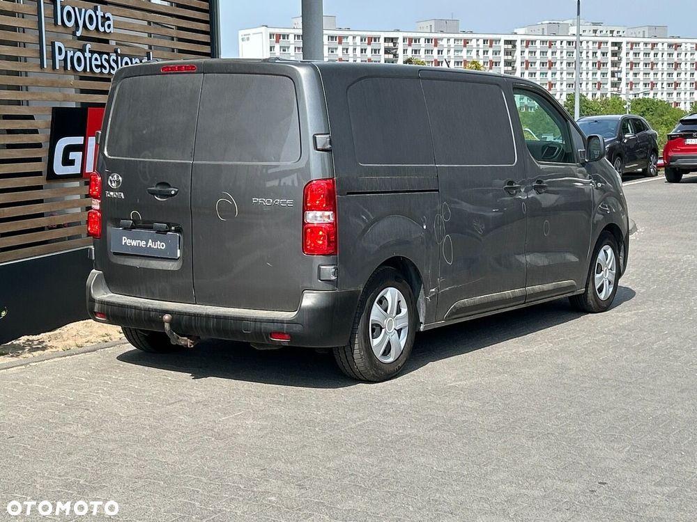 Toyota PROACE - 5