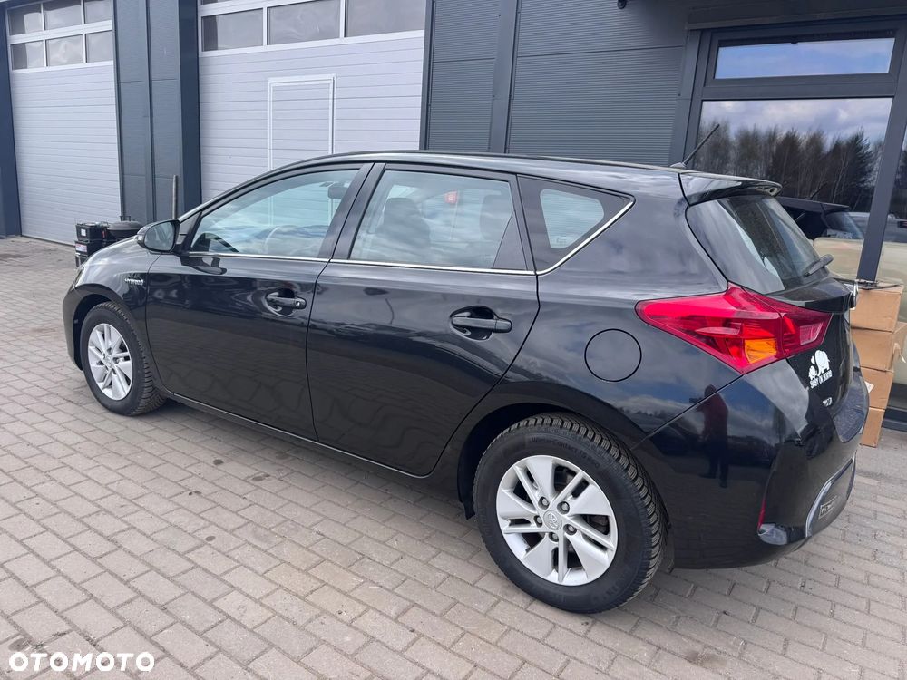 Toyota Auris 1.8 HSD Prestige NAVI - 26