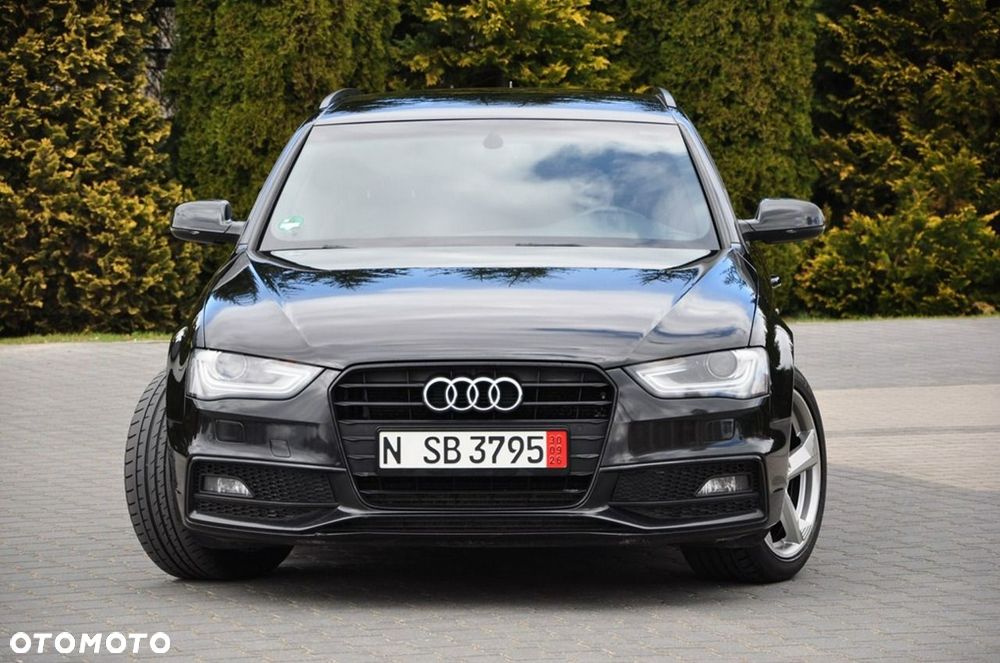Audi A4 Avant 3.0 TDI DPF multitronic S line Sportpaket - 2