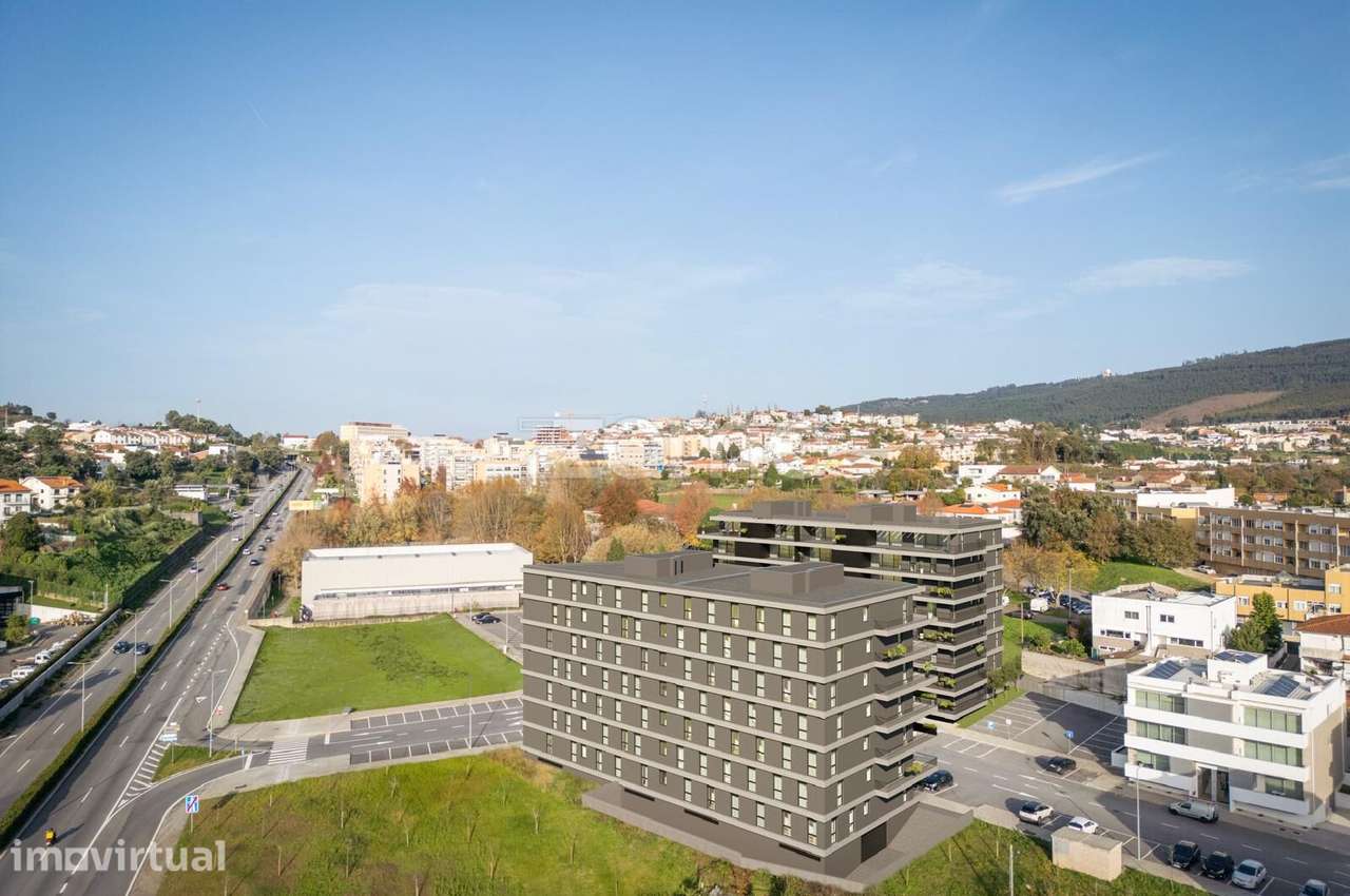 Apartamento T3 Novo de Gaveto com Varanda Generosa e Garagem - Braga - Grande imagem: 5/15