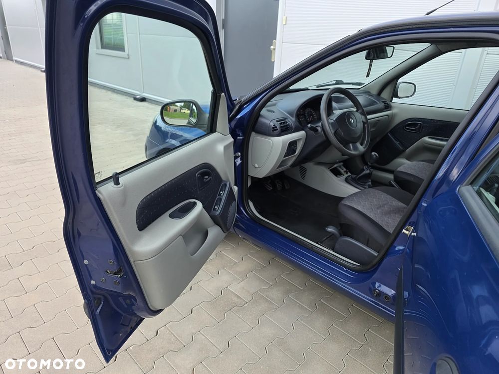 Renault Thalia 1.4 16V Expression - 14