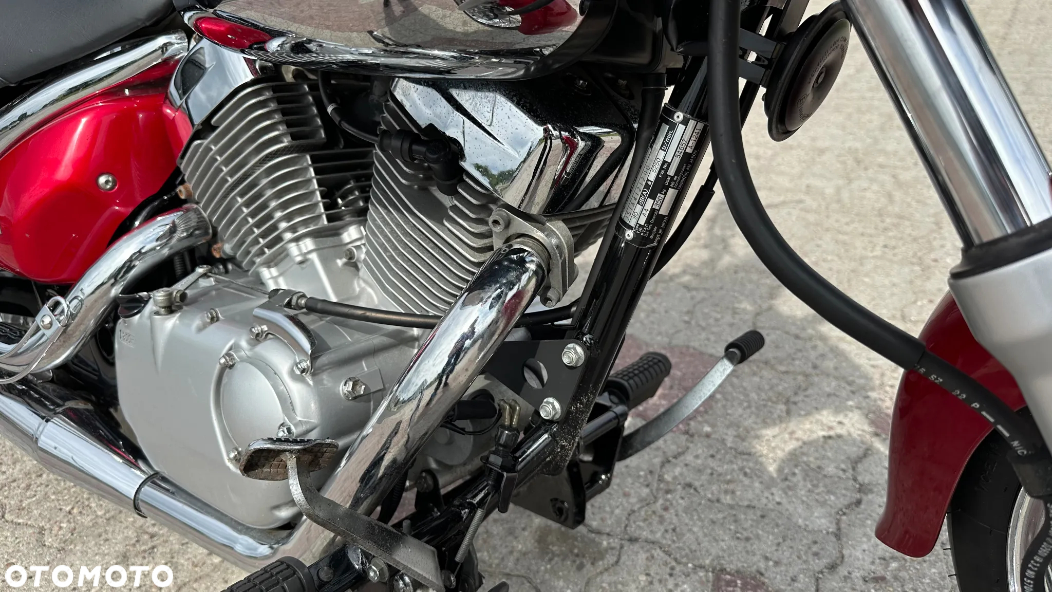 Suzuki Intruder - 18