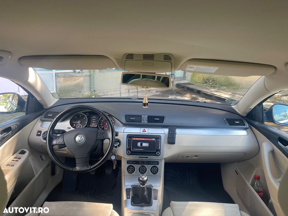 Volkswagen Passat 2.0 TDI DPF Comfortline - 5