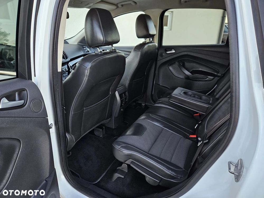 Ford Kuga 2.0 TDCi Titanium - 10