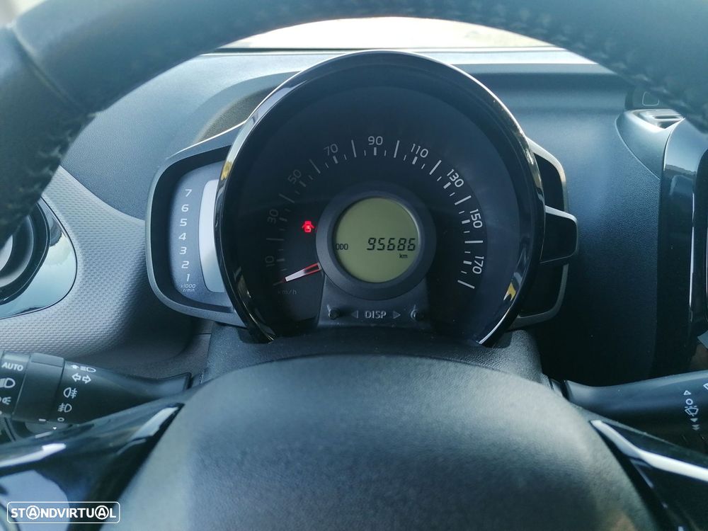 Peugeot 108 1.0 VTi Allure - 9