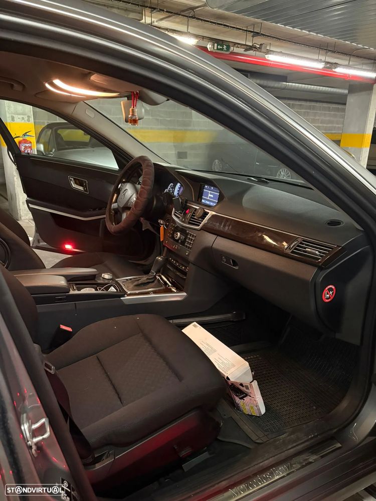 Mercedes-Benz E 220 CDI DPF BlueEFFICIENCY Auto - 6