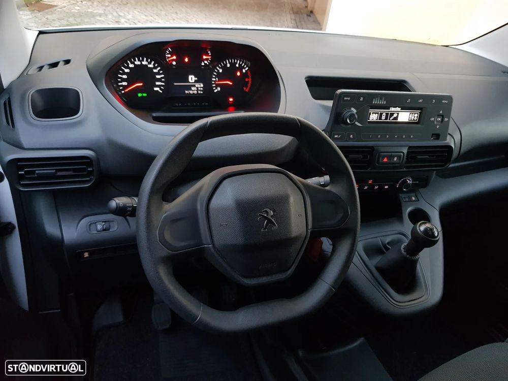 Peugeot Partner 3 Lugares - 19