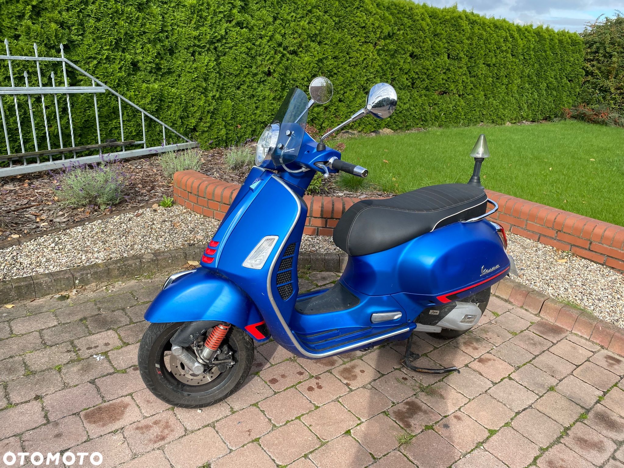 Piaggio Vespa - 1