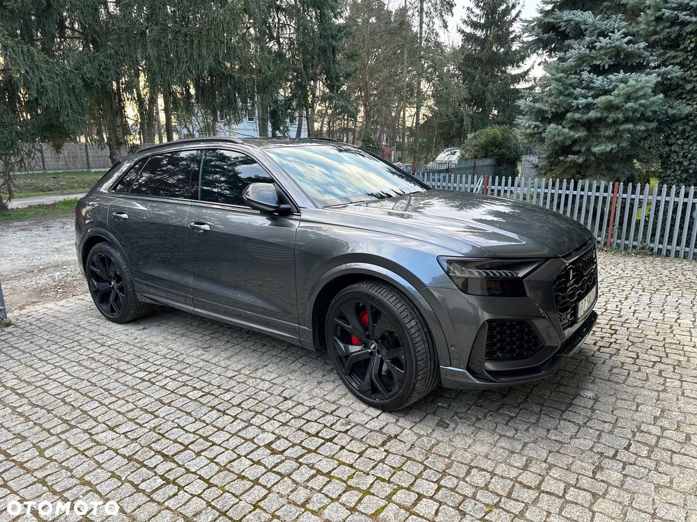 Audi RS Q8 - 1