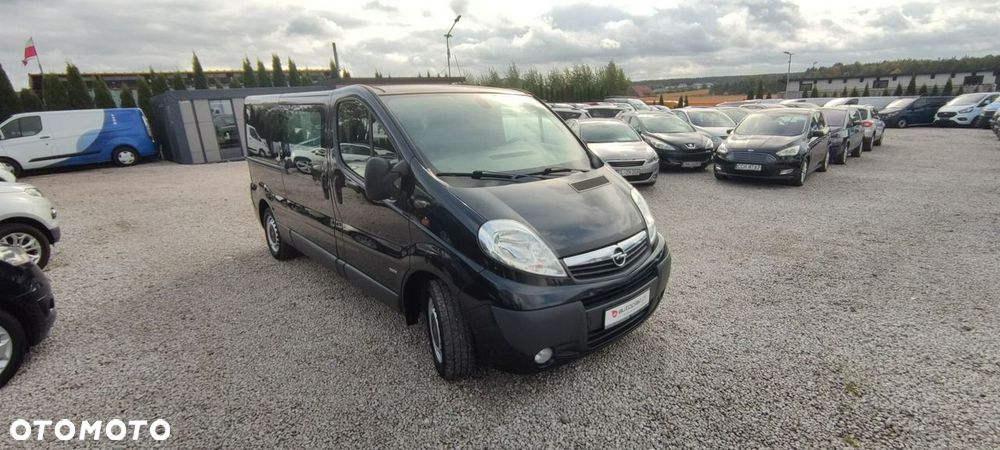 Opel Vivaro - 17