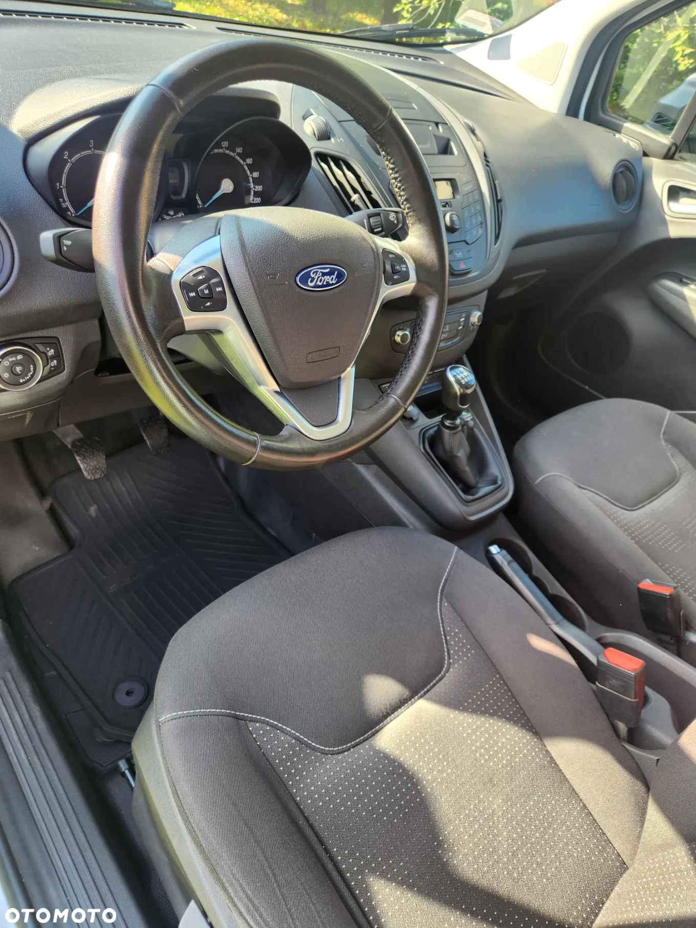 Ford TRANSIT COURIER - 14