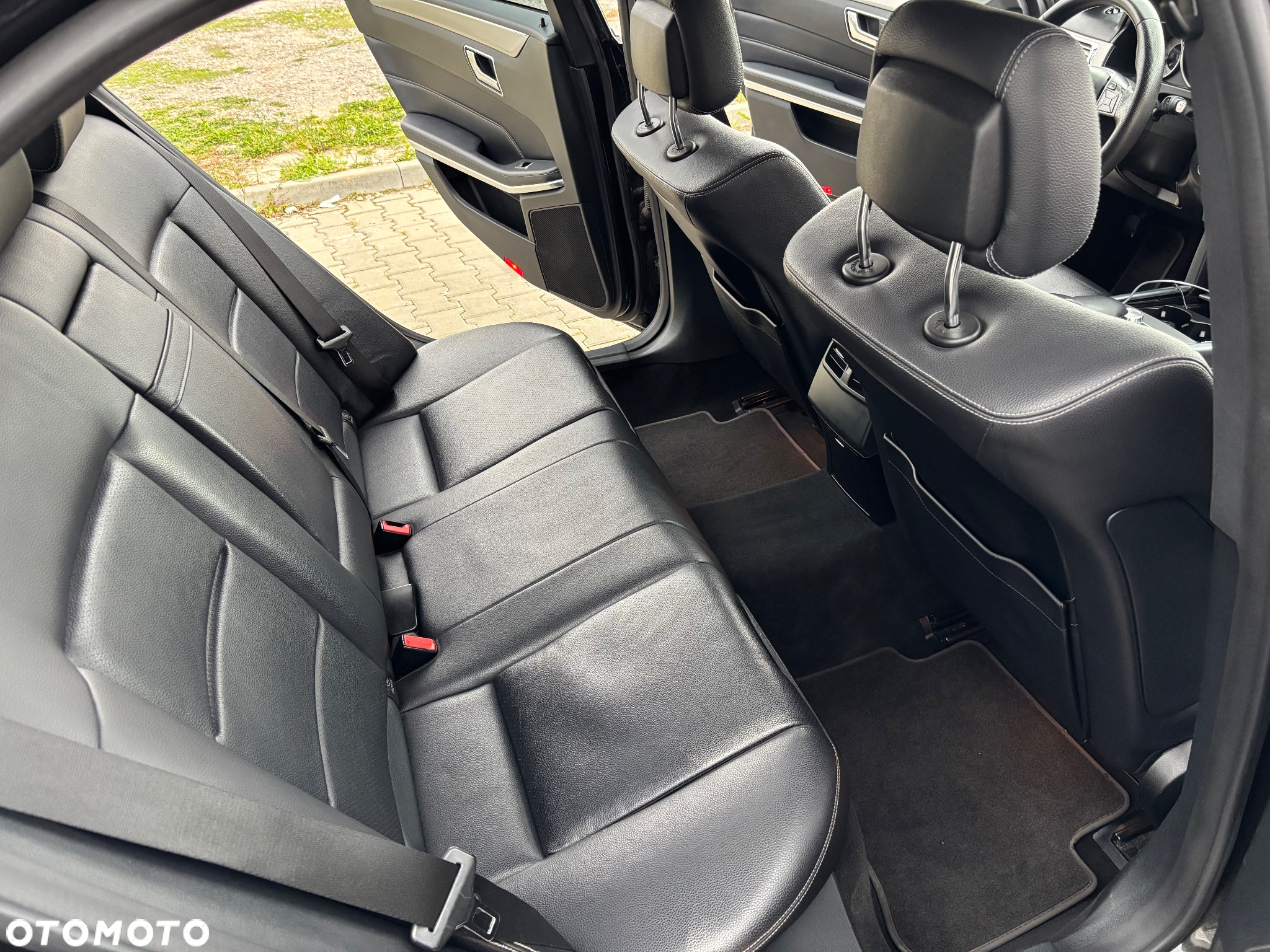 Mercedes-Benz Klasa E 200 BlueTEC 7G-TRONIC Avantgarde - 12