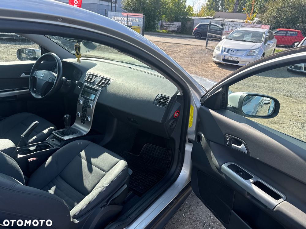Volvo C30 2.0 Kinetic - 23