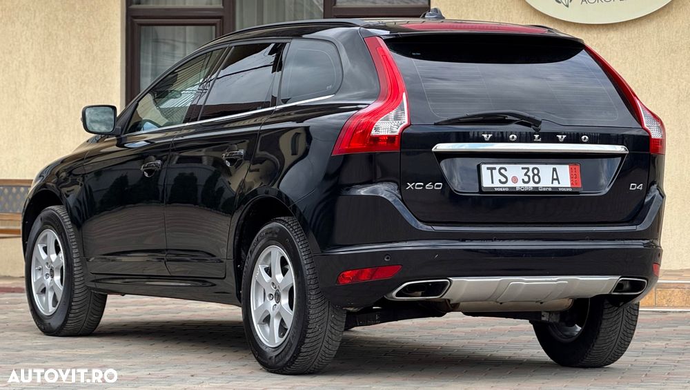 Volvo XC 60 D4 Geartronic Kinetic - 4