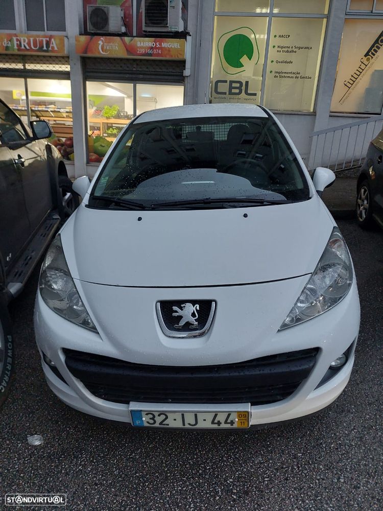 Peugeot 207 1.6 HDi Sport - 2