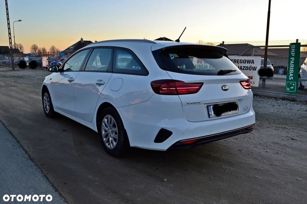 Kia Ceed 1.0 T-GDI M - 9