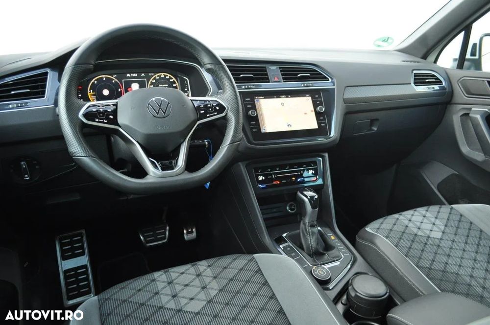 Volkswagen Tiguan 2.0 TDI SCR 4MOTION DSG R-Line - 7