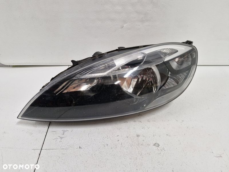 volvo v40 ii 2 lampa lewy przód przednia lewa zwykła reflektor europa 31420003 - 2