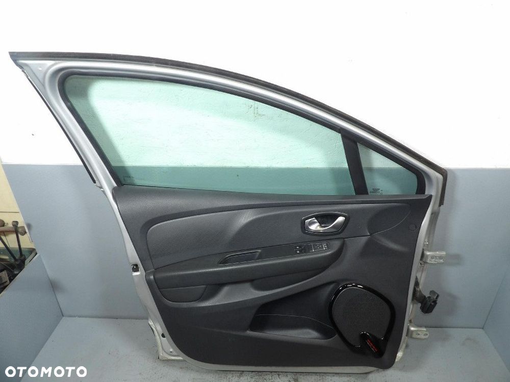 RENAULT CLIO 4 IV KOMBI DRZWI PRZÓD LEWE TED69 - 6