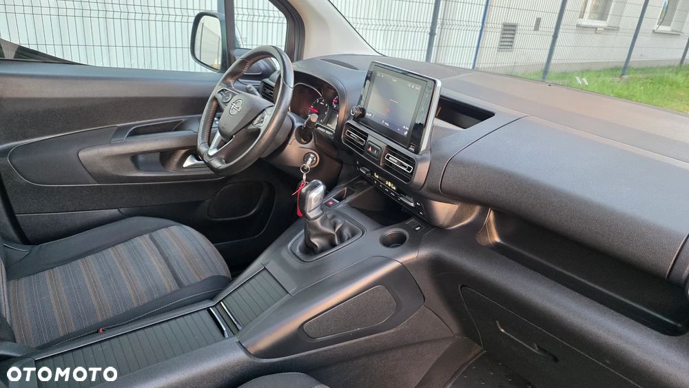 Opel Combo 1.5 CDTI Elegance Plus S&S - 13