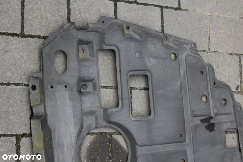 osłona dolna pod silnik silnika toyota auris I 51441-02151 - 2