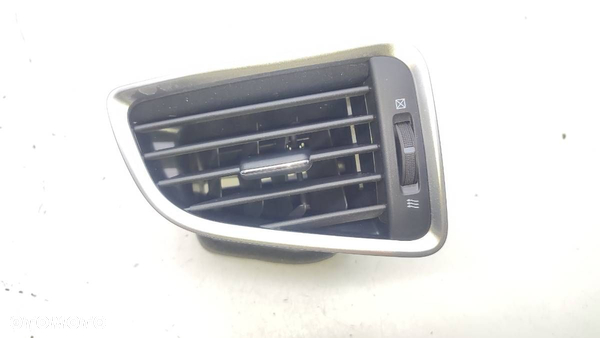 KRATKA NAWIEWU PRAWA DESKI KONSOLI SUZUKI SX4 S-CROSS LIFT 73630-61M0