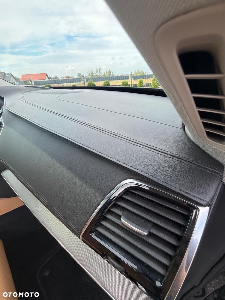 Volvo XC 90 D5 AWD Inscription 7os - 23