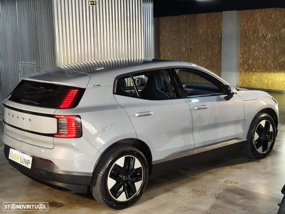 Volvo EX30 69 kWh Single Motor Extended Range Core - 7