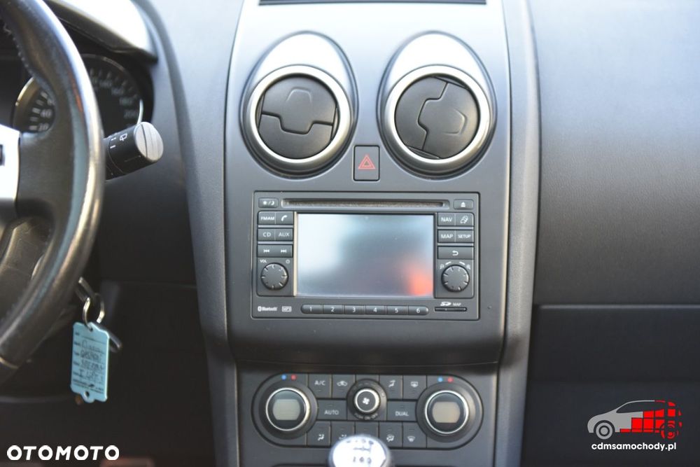 Nissan Qashqai - 23