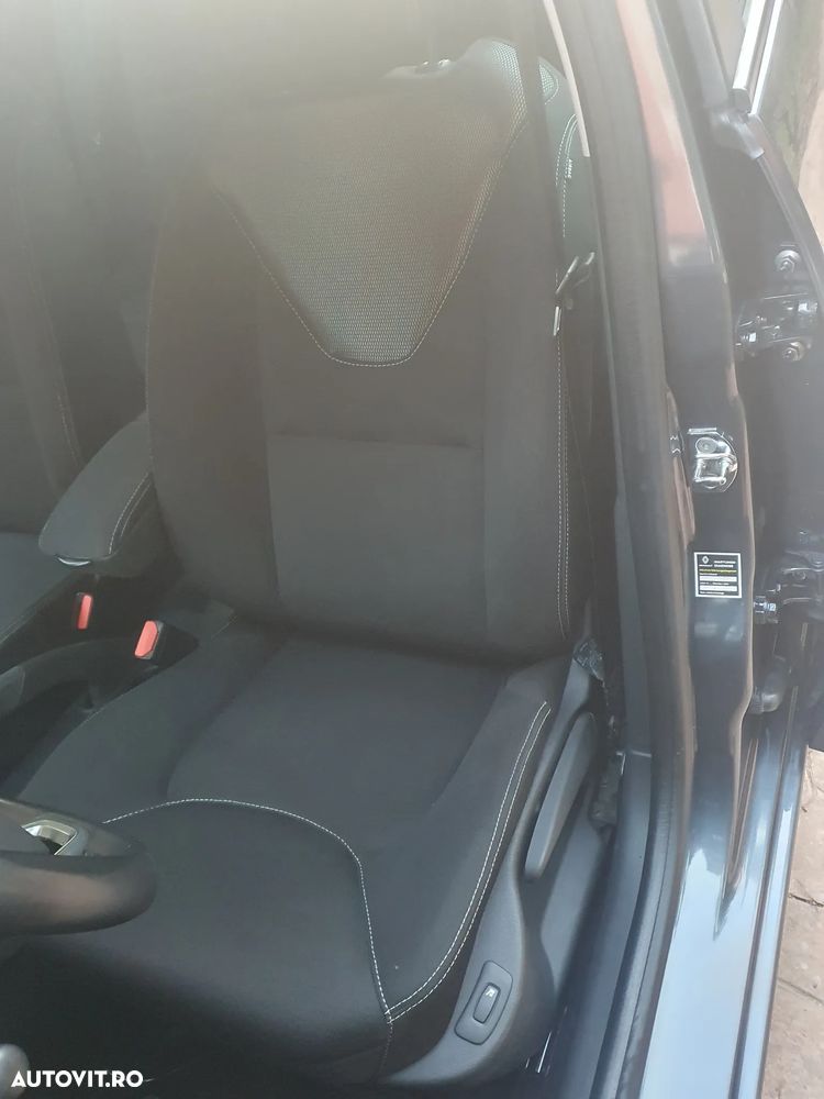 Renault Clio ENERGY TCe 90 Start & Stop Intens - 19