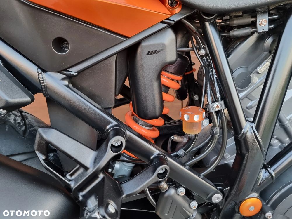 KTM Adventure - 18
