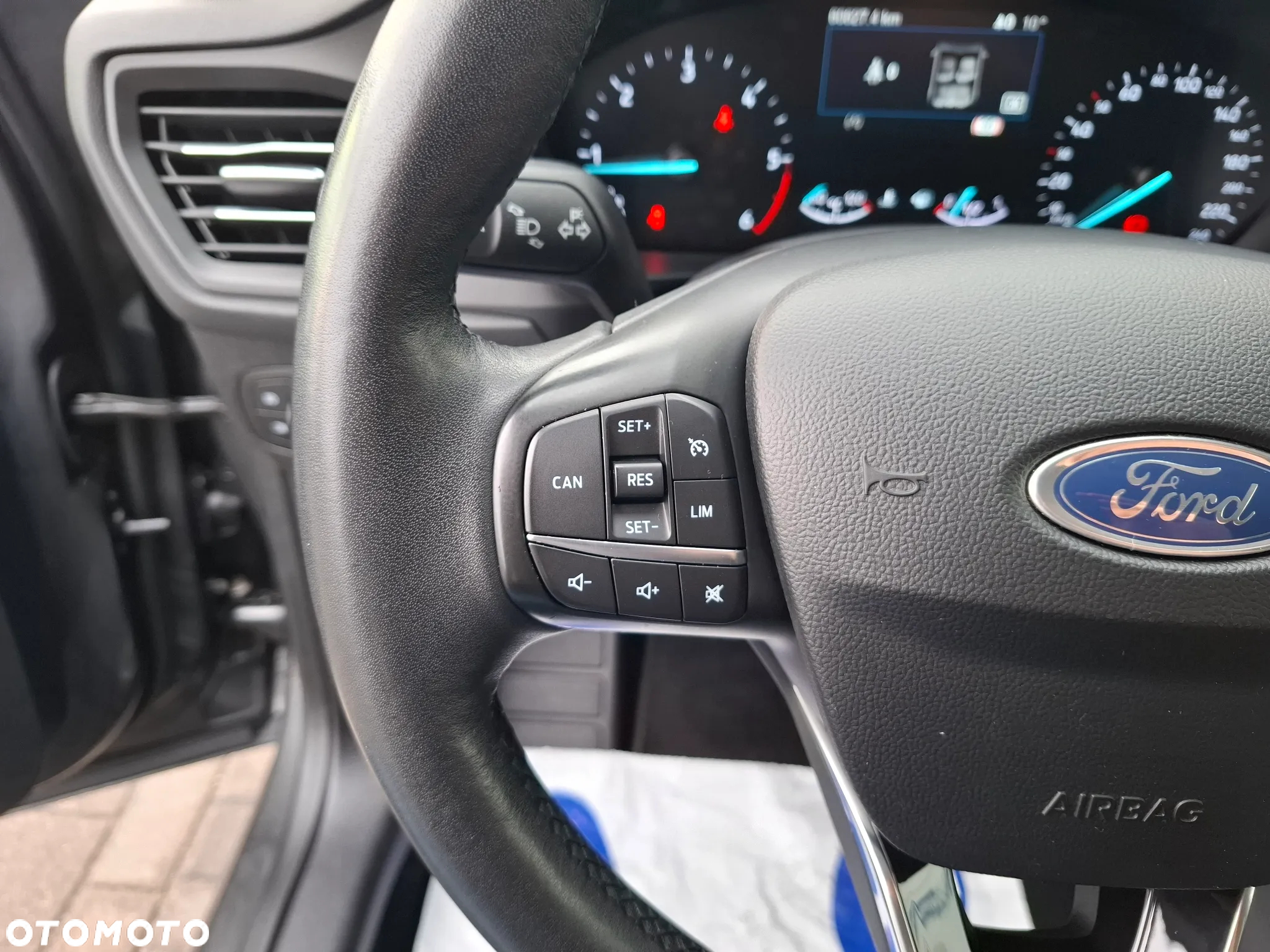 Ford Focus 2.0 EcoBlue Titanium - 15